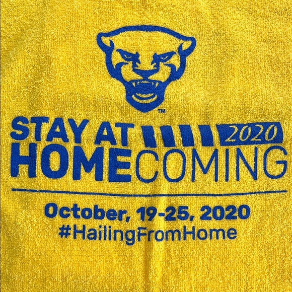Stay at Homecoming Yellow Towel - Picture 1 of 3